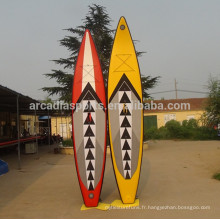 Planches à pagaie gonflables colorées de SUP de surf de l&#39;eau de planche à pagaie de course